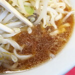 ラーメン二郎 - スープ
