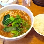 刀削麺の王様 - 2012/06 担々麺とサービスライス①