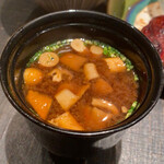 おおたに - なめこの赤出汁