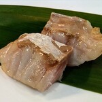 らかん寿し 松月 - のどぐろをさっと炙ったもの