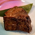 らかん寿し 松月 - 勝浦産鰹の血合い炙り