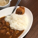 お茶の水、大勝軒 - 揚げ焼売カレー／９２０円