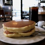 珈琲専門店 トミィ - ホットケーキ 生クリーム＆チョコレート付