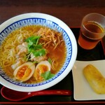 麺類処 二八一休 - 「名代 肉そば&一休稲荷寿司」980円