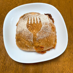 エグ・ヴィヴ - 【2020年07月】チーズのロデーヴ＠364円(抜)、でも子供食べられちゃった(笑)。