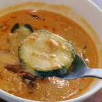 アプランティ - タイ風COCO夏（ココナッツ）レッドカレー1000円税込