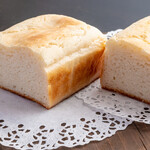 Pura Na - 看板メニューの米粉食パン