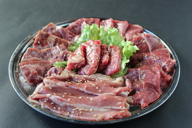 ホルモンセンターあかしろ - 古川（焼肉）の写真