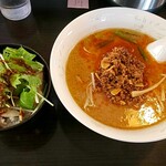 ラーメン竜屋 - 料理写真: