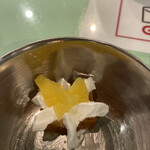 ナマスカ - 砂糖ゼリーと生クリームがデザートでした