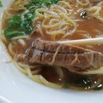 宮中野 - ラーメンのチャーシューの厚み