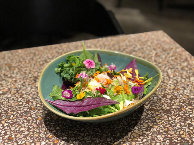 Cosme Kitchen Adaptation 表参道ヒルズ店 コスメ キッチン アダプテーション 表参道 カフェ ネット予約可 食べログ Cosme Kitchen Adaptation 表参道ヒルズ店 コスメ キッチン アダプテーション 表参道 カフェ ネット予約可 食べログ