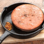 Y.barn - 厚切りソーセージ