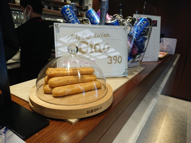 パニーニ 出品 小エビのミニパニーニとプロセッコと白』by macleod : 東京パニーノ