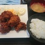 情熱食堂 - 料理写真:伝説の唐揚げL定食 ¥890-⇒¥690-