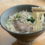 Tsubasa Gyouza - 塩刀削麺（鶏がら白湯）