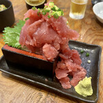 中落ち100円の店 まぐろんち - 名物!まぐろの中落ち