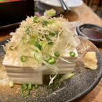 中落ち100円の店 まぐろんち - 冷奴