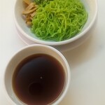 博多天神 - 冷しザル麺５００円
