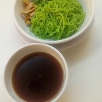 博多天神 渋谷南口店 - 冷しザル麺５００円