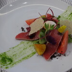 ビストロ ダイア - 愛媛県産本マグロの炙りサラダ ニース風仕立て