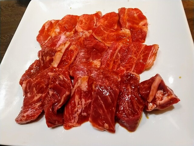 ワンカルビ 朝霧店 1カルビ 朝霧 焼肉 食べログ