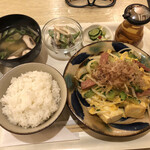 Koharu nan - ゴーヤチャンプル定食850円