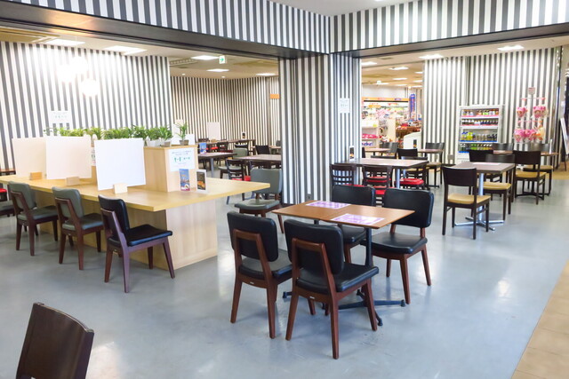 大黒パーキングエリア フードコート 元町 中華街 ラーメン 食べログ