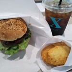 X-cafe - エックスバーガー（セット） 1,200円