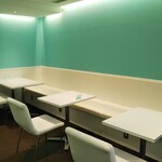 X-cafe - 内観写真:X-cafe(エックスカフェ) 2020年8月1日オープン 水道筋商店街(灘区)