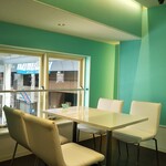X-cafe - 内観写真:X-cafe(エックスカフェ) 2020年8月1日オープン 水道筋商店街(灘区)