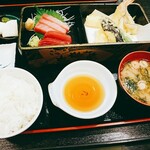 富水 - 富水定食(特上:刺身、天ぷら)  1,500円