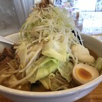 北海道らーめん小林屋 - 札幌らーめん野菜大盛りﾄｯﾋﾟﾝｸﾞ野菜