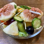 メルヘン - サラダ