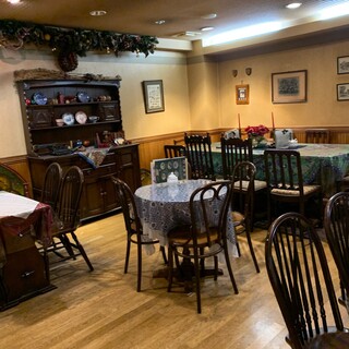 ティールーム エメラルド_1