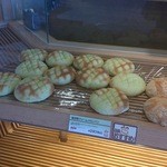Natural Bread Bakery - 売り場