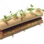 レストランディファランス - 「フォアグラ」
      フォアグラのテリーヌ、バナナのキャラメリゼ、コリアンダー、ライムのピューレ、バスク地方の岩塩