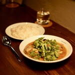 sync curry sapporo - 北海道魚介とクレソンのカレー