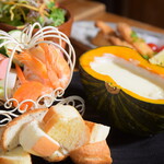 [Weekday Lunch Only] Whole Pumpkin Cheese Fondue