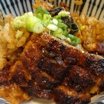 あつた蓬莱軒 - ひつまぶし出汁で食べる