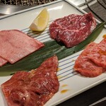 焼肉チャンピオン - 