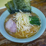 家系ラーメン まこと家 - 