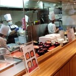 ドーミーイン - 海鮮丼コーナー