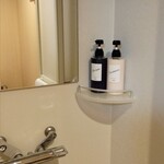 ドーミーイン - 部屋のシャワーブース