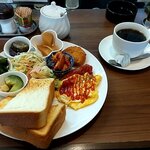 Cafe RAINBOW - 土日祝限定モーニングのモーニングセット 税込680円