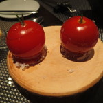 レストラン バカール - 五つの味に仕上げたトマト
