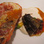 レストラン バカール - 駿河湾産の赤座海老のポワレと鮑、クラシックなアメリケーヌ・ソース　柑橘の香り2