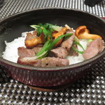 レストラン バカール - 薄切りの牛ほほ肉とポルチーニ茸のストゥブご飯、スープを掛けて2