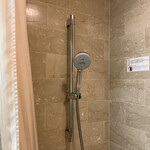 リーガロイヤルホテル大阪 - シャワーヘッドがスパ使用で気持ち良い^ ^