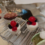 ロオジエ - メレンゲ、すぐり